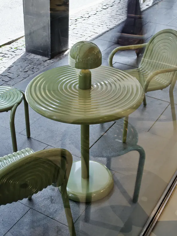 Gartentisch Groove