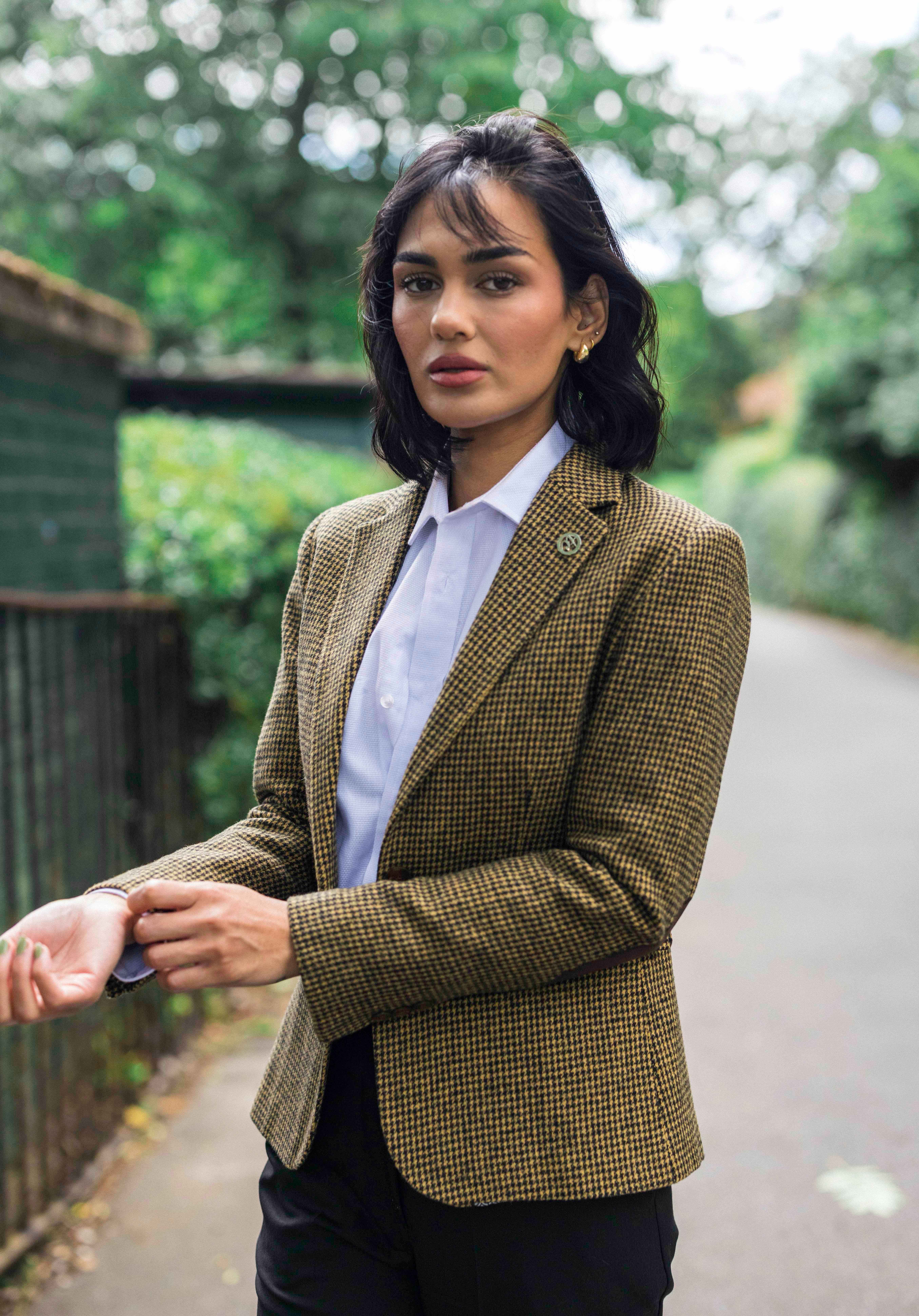 Infinity Leather Women's Tailored Dogtooth Wool Blend Tweed Blazer