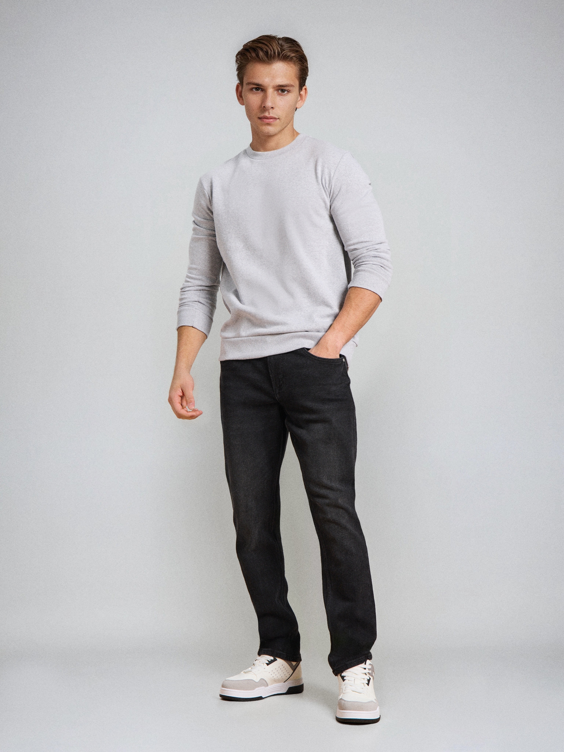 Bluza w stylu basic