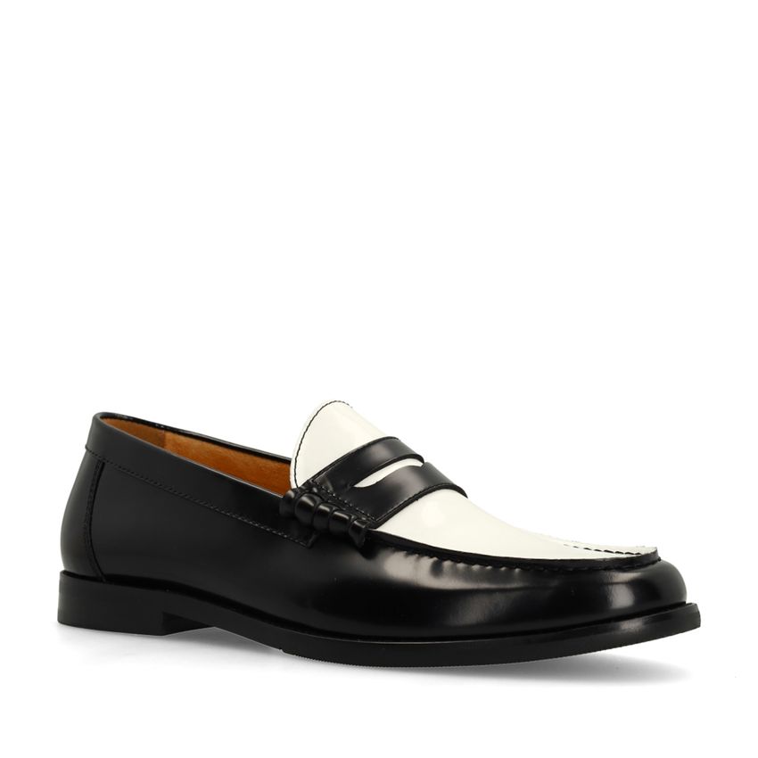 Manfield Zwarte leren loafers