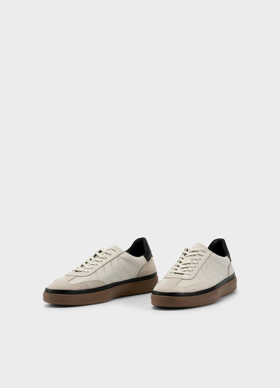 Leo Sneakers