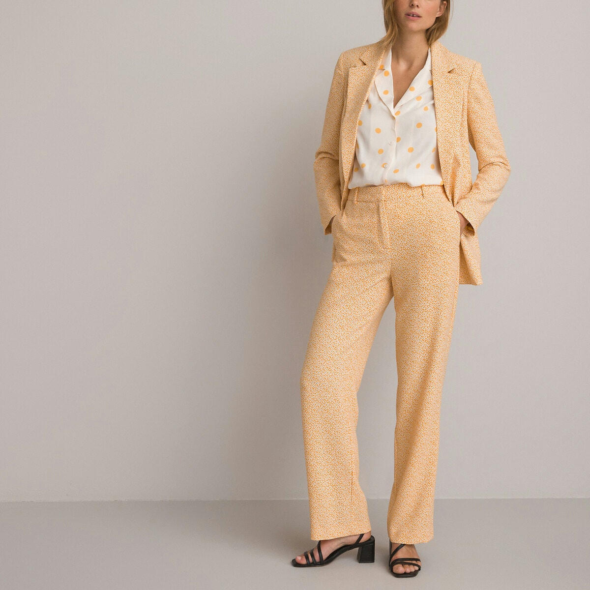 Pantalon droit, imprimé fleurs