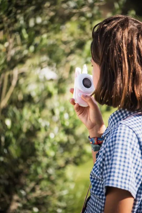 Walkie Talkie Ani