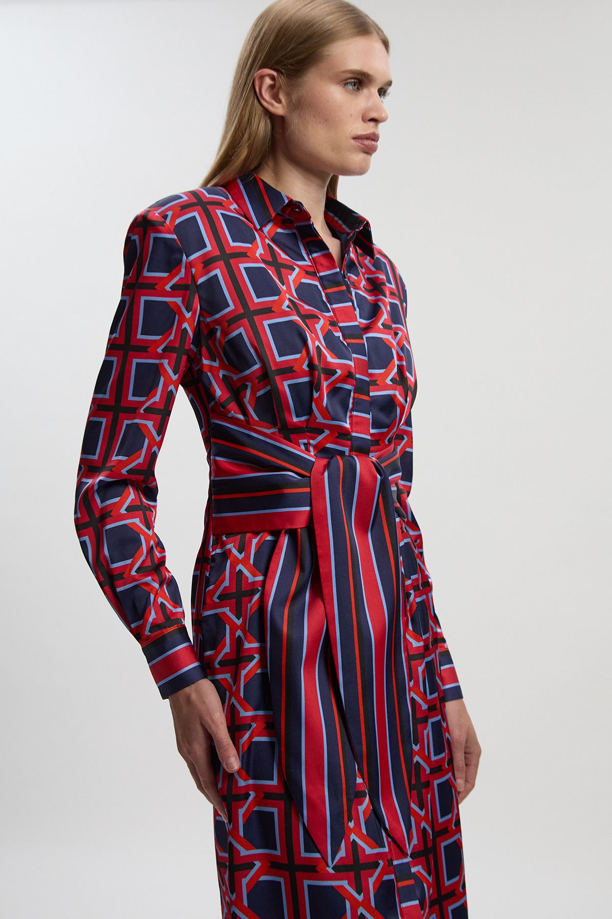 KarenMillen Geo Print Hammered Satin Tie Waist Woven Midi Dress