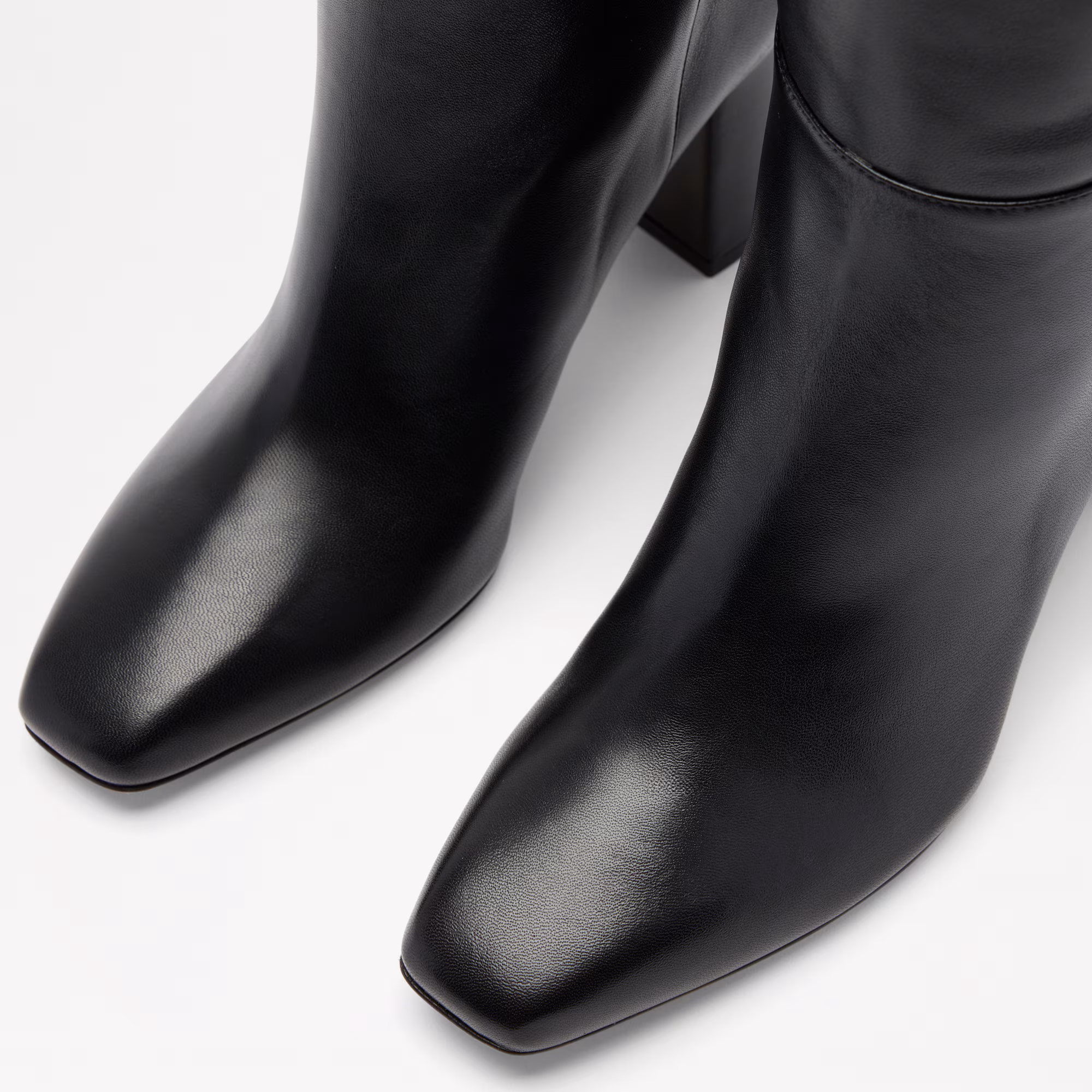 Middlewood<br>Knee High Heeled Boot