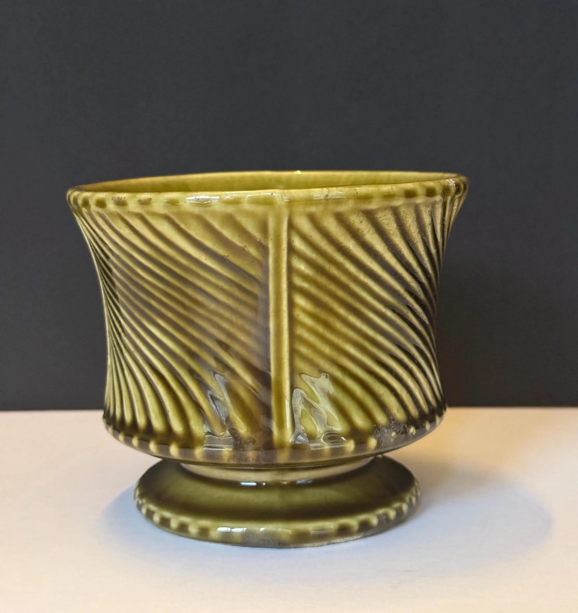 Vintage McCoy Floraline Green Pedestal Planter 410 2033 | Mid Century Modern Avocado Ribbed Ceramic Swirl Vase | MCM Art Pottery Footed Bowl