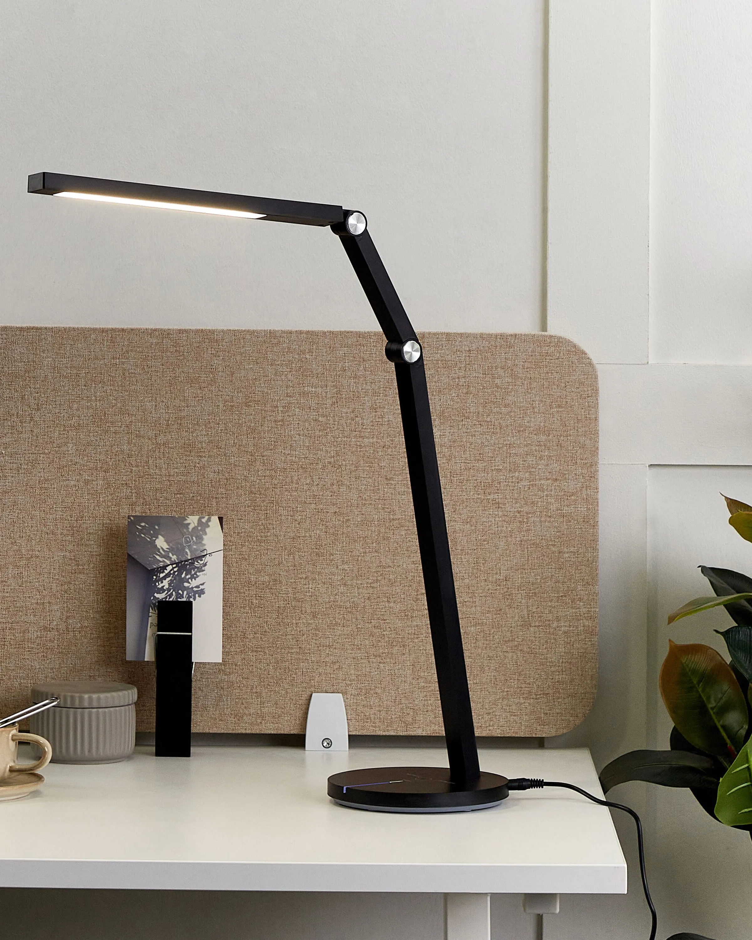 LED Desk Lamp DORADO with Dimmer Metal Black