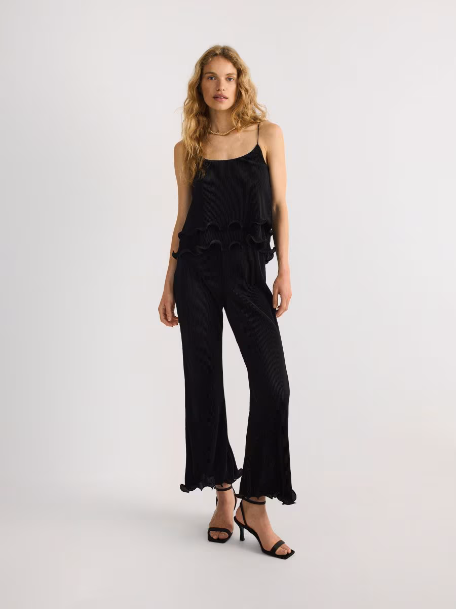 Trousers With Ruffle Detail