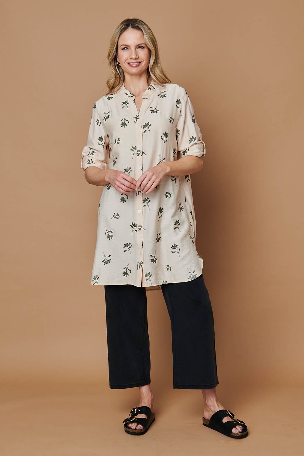 Izabel London Floral Long Sleeve Casual Longline Shirt