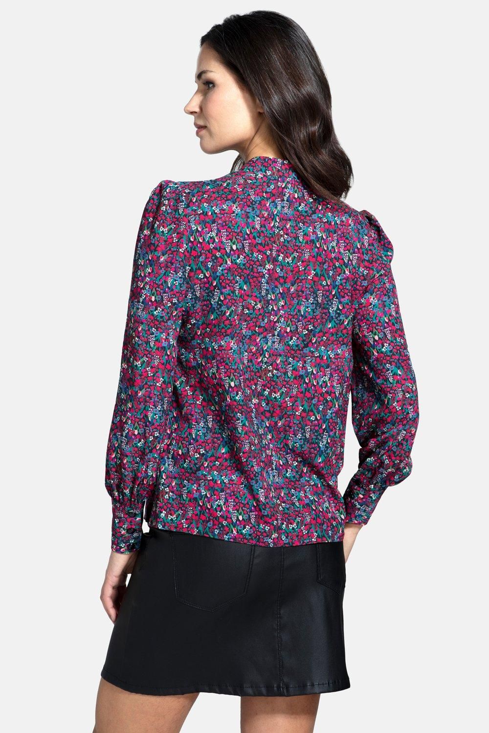 Hot Squash Smart Shirt with Shoulder Yoke