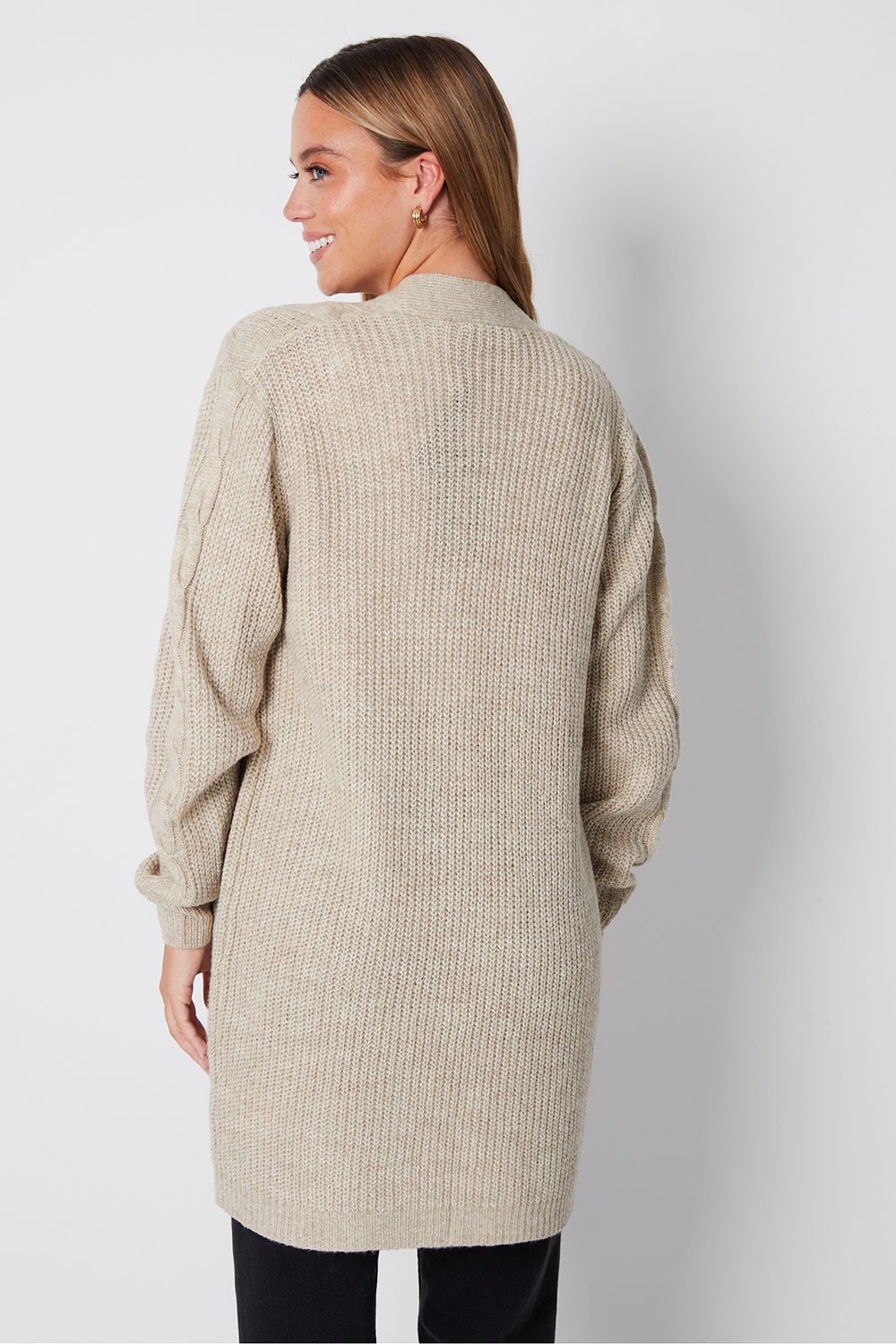 Threadbare Rozanna' Cable Knit Cardigan