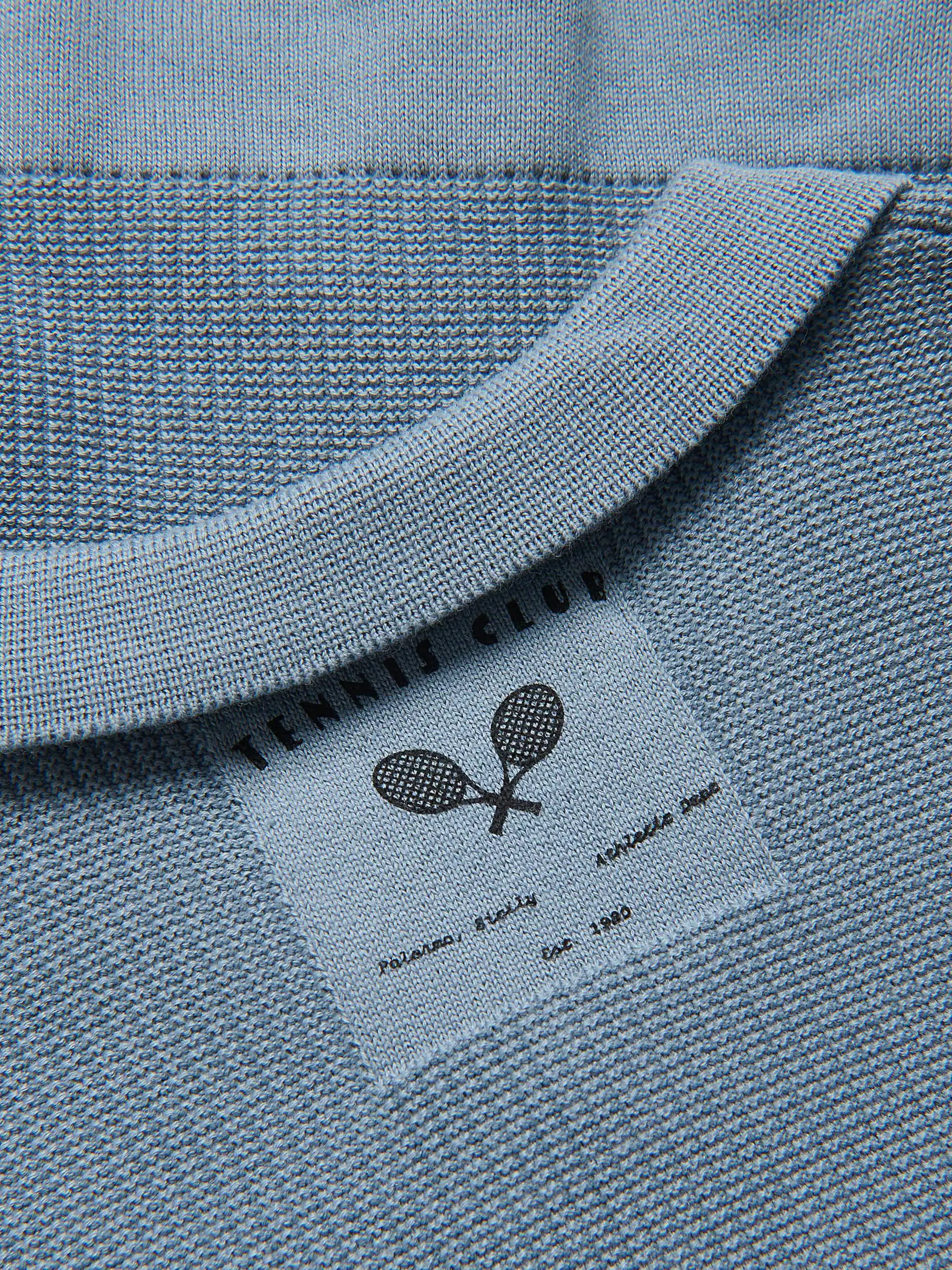 T-shirt polo