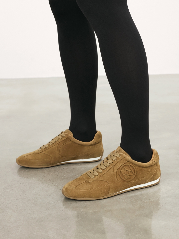 Light brown suede sneakers