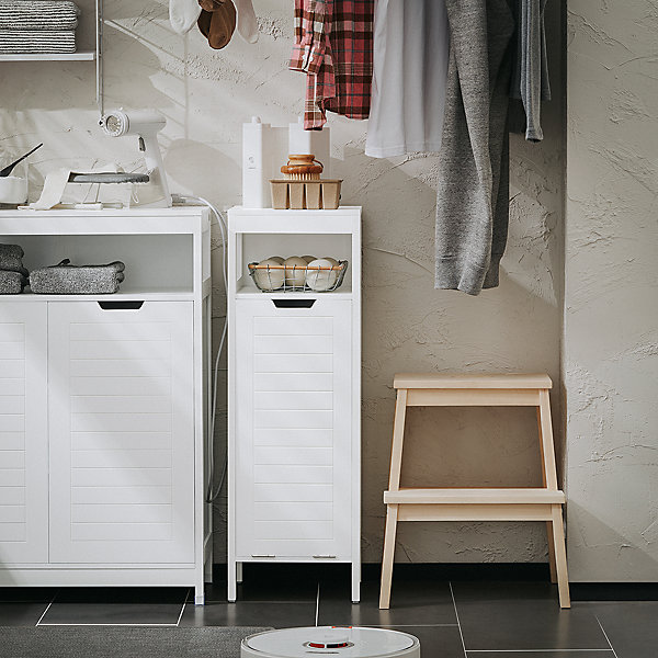 Meuble Bas de Salle de Bain avec Corbeille à Linge, Armoire Toilette, BZR122-W, SoBuy