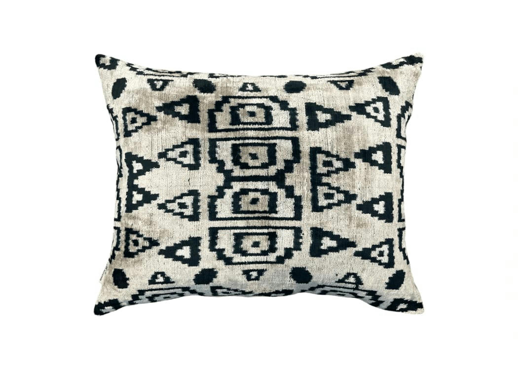 - Housse de coussin velours soie ikat  40x50 gris
