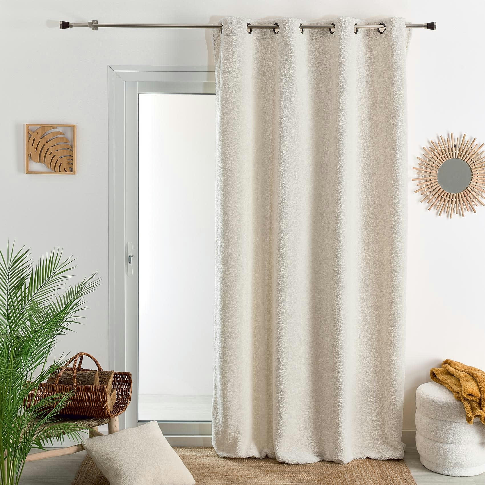- Rideau d'ameublement effet fourrure ecru