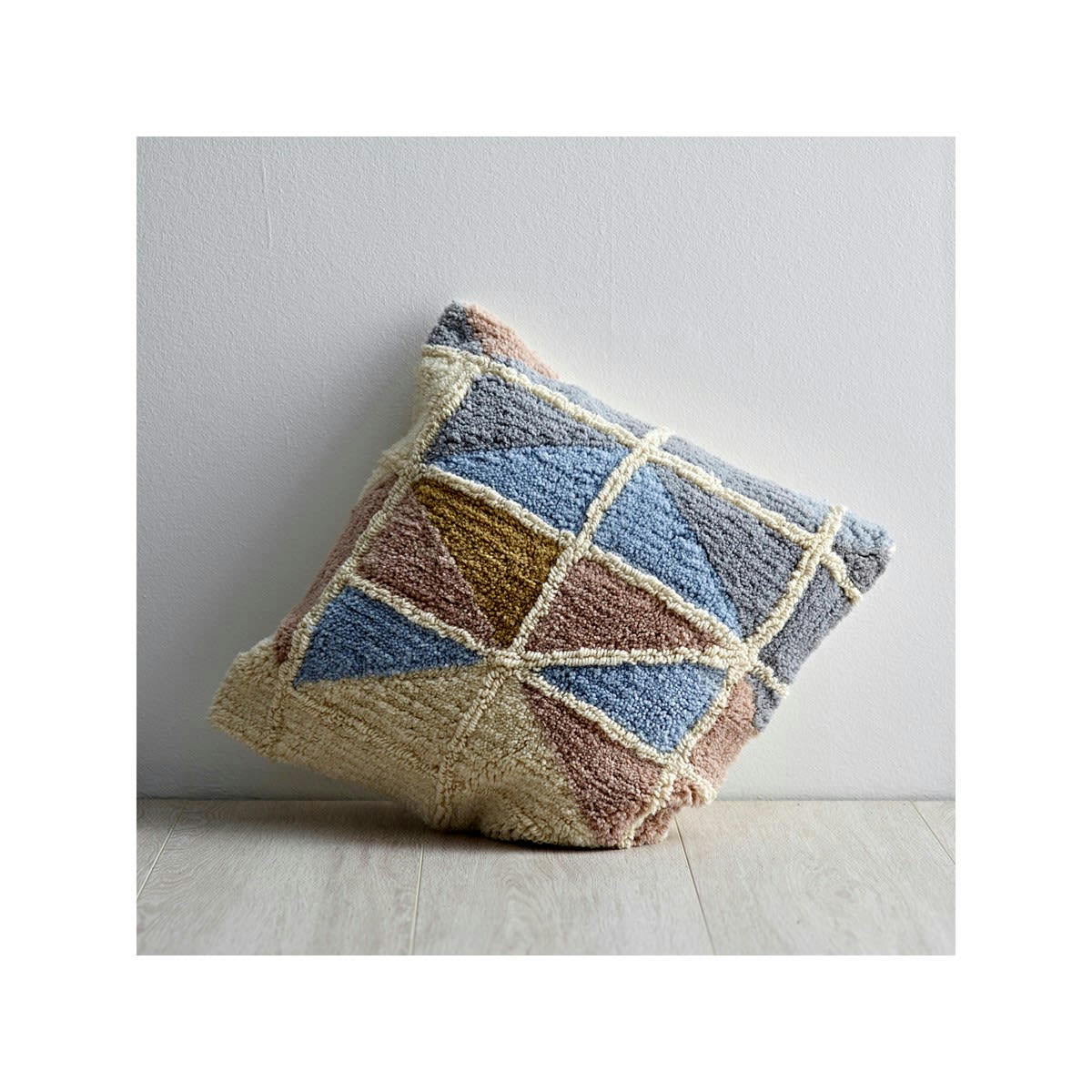 LOOM - Coussin graphique  en Coton Bleu ciel