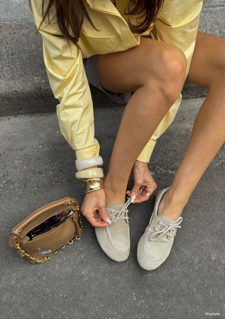 Taupe suède bootschoenen