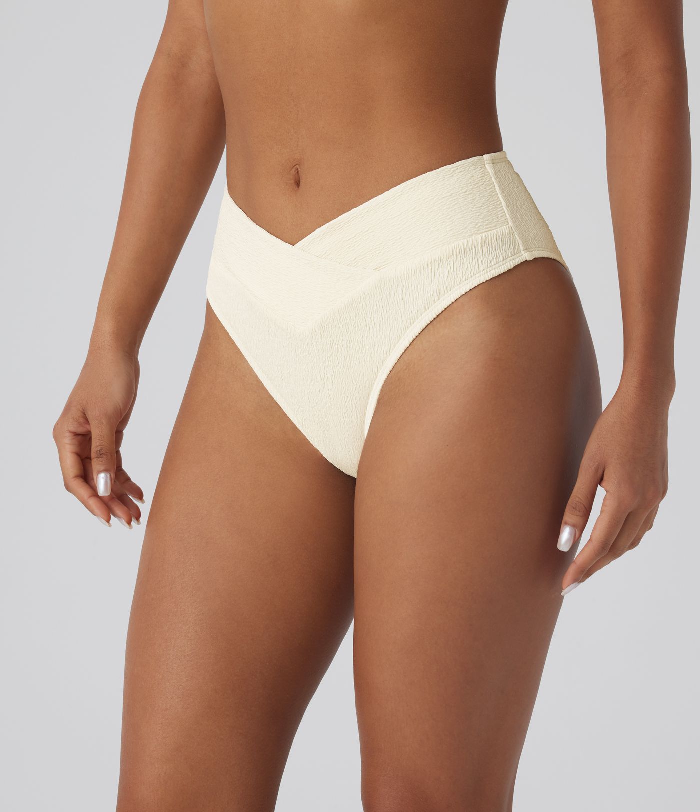 Bas de maillot de bain bikini texturé croisé