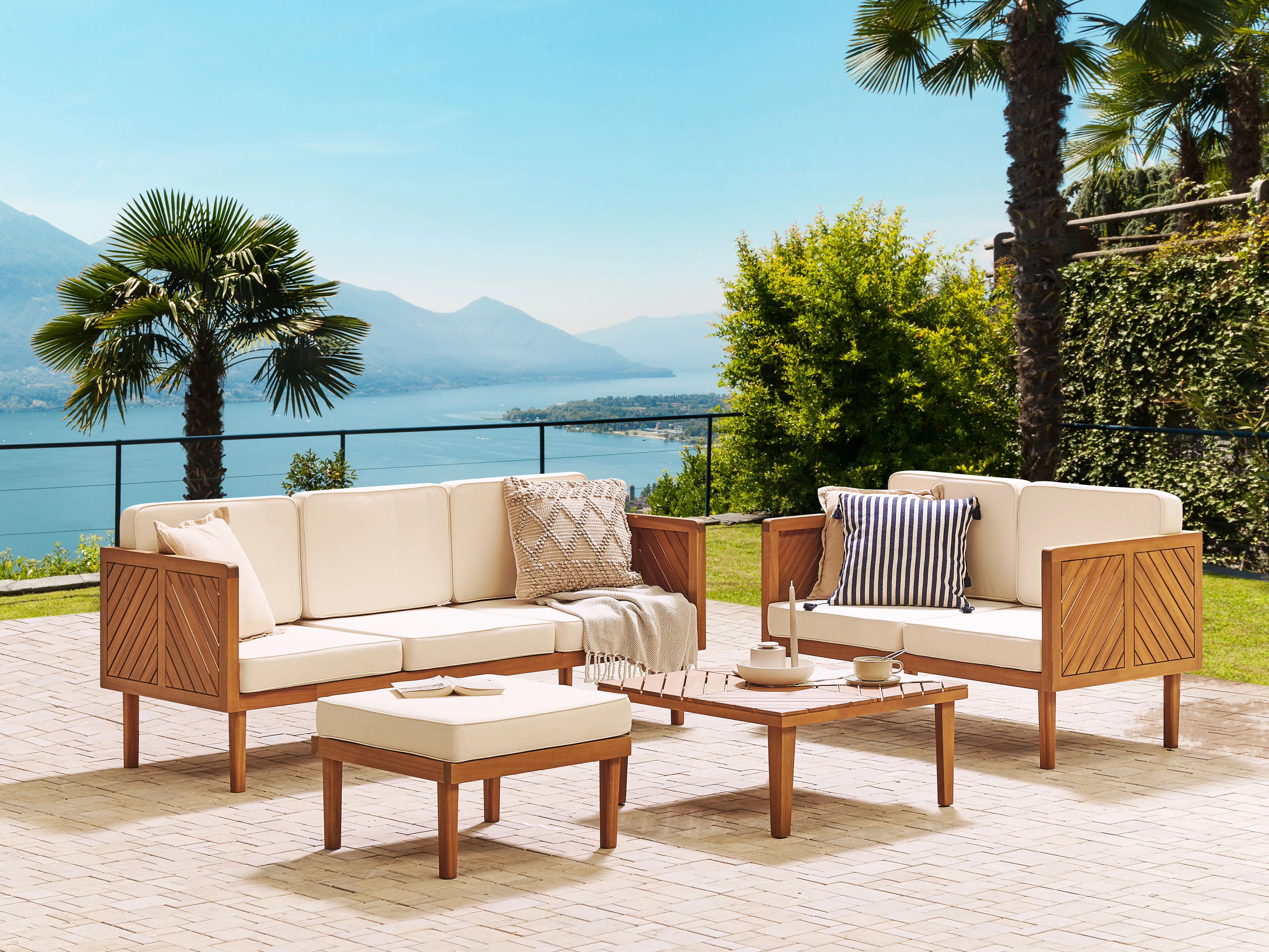 Garden Lounge Set with Table and Ottoman 5 Seater BARATTI Acacia Wood Brown