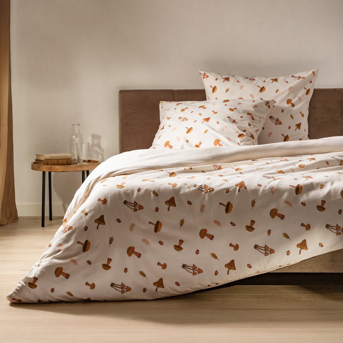 Pościel SHROOM z mikrofibry w grzyby 220x200cm   2 x 70x80cm