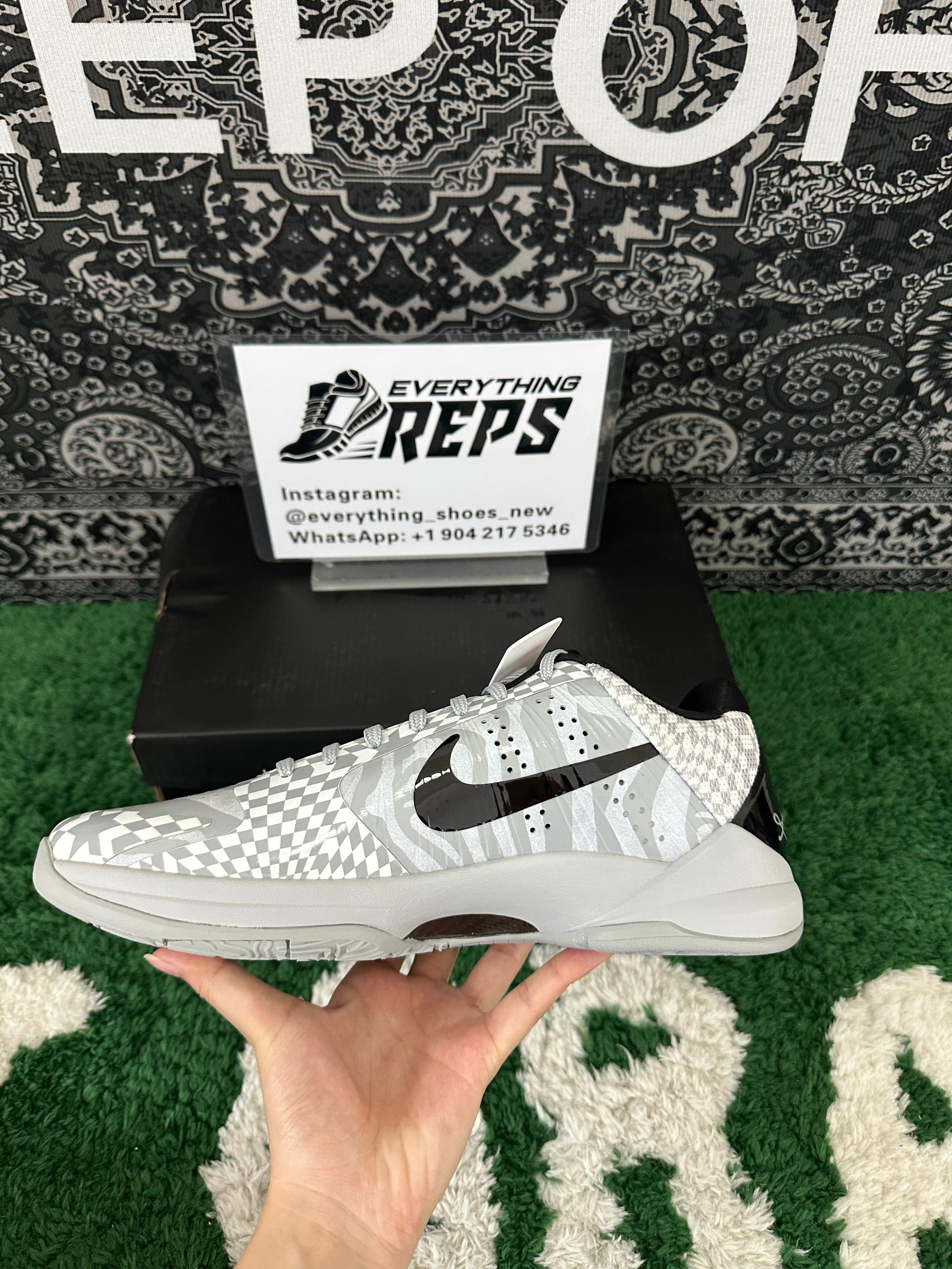 NIKE Kobe 5 Protro “DeMar DeRozan”