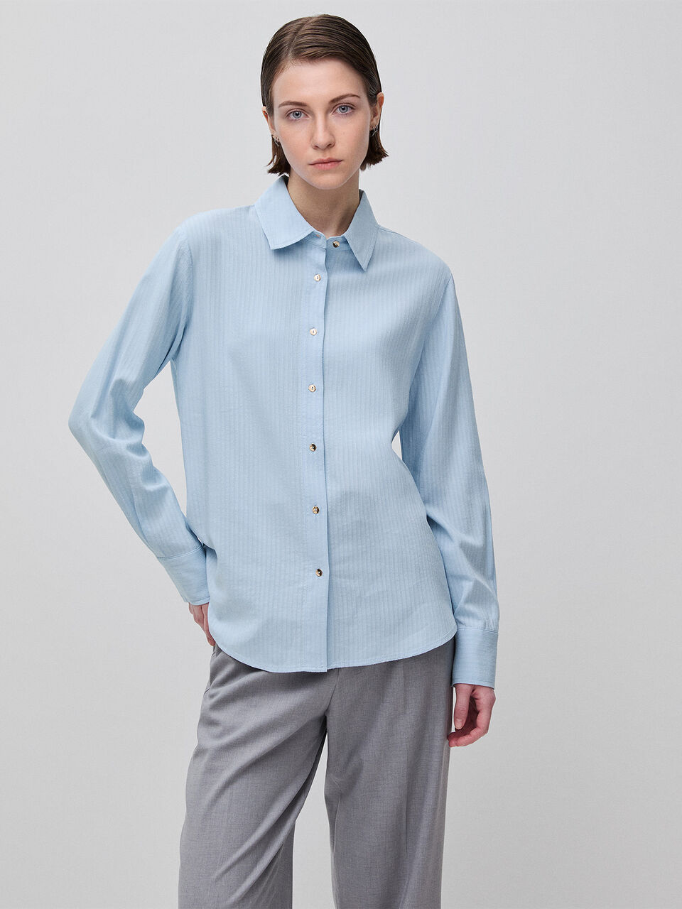 Flowing striped shirt