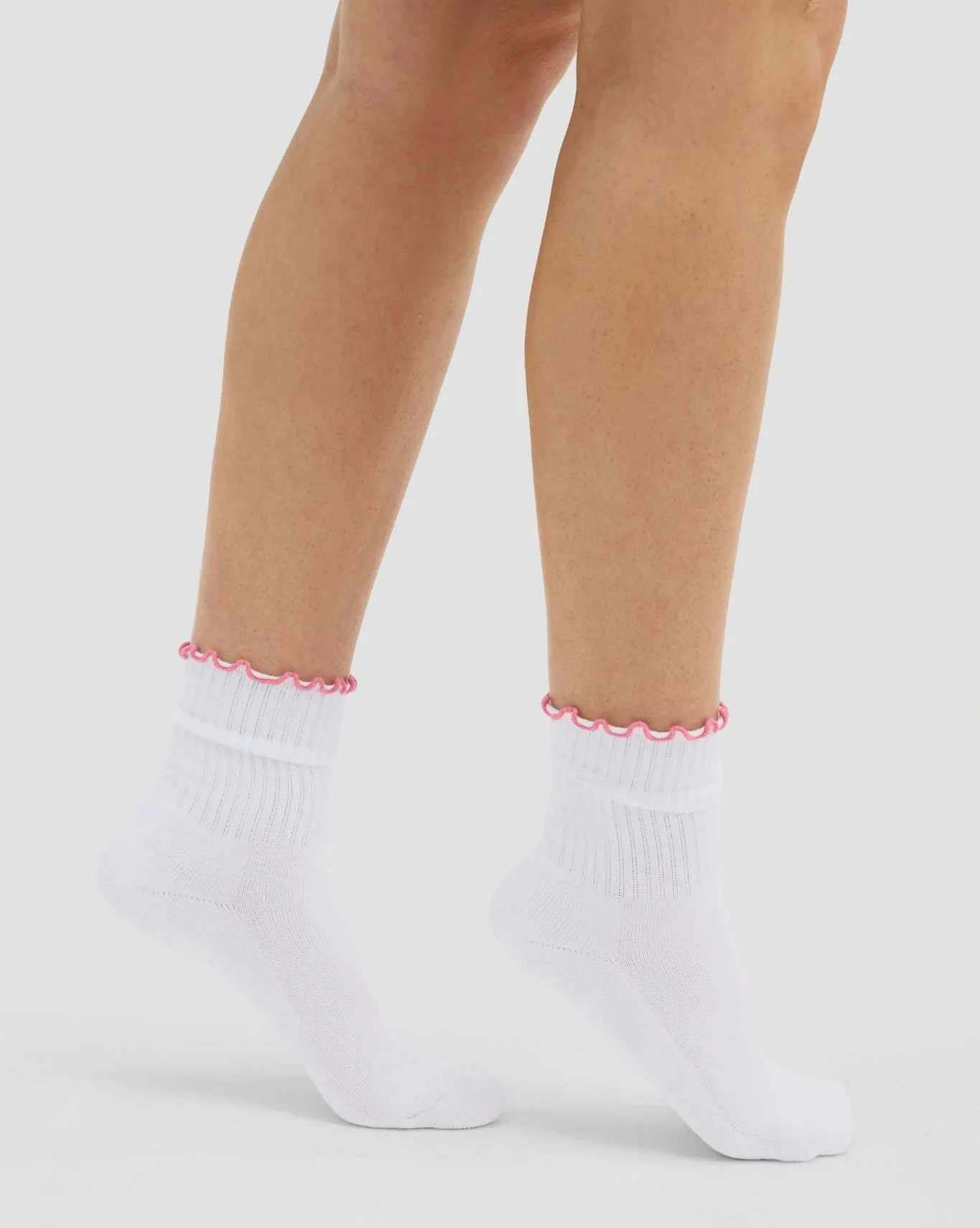 THRIVIN Frill Ruffle Socks | Bubble Pink