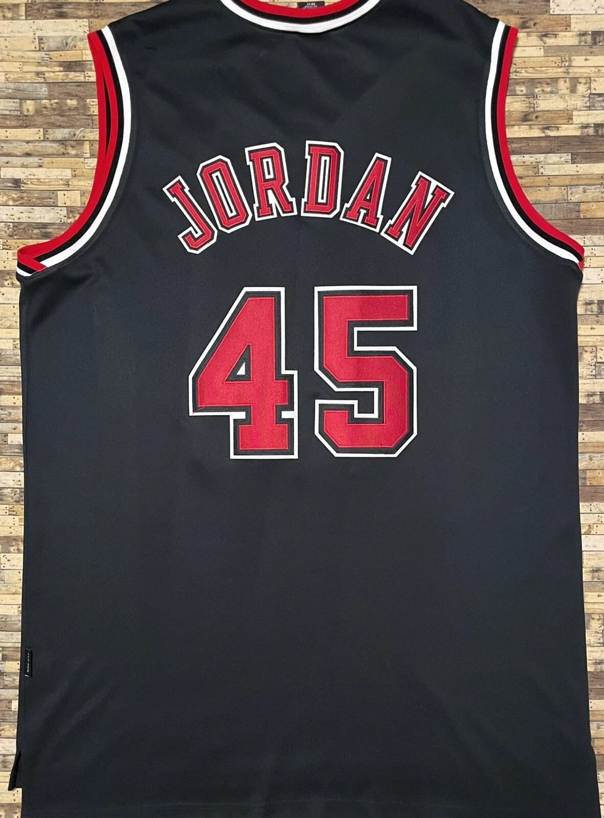 Men's Chicago Bulls Michael Jordan Nike 1984/85 Vintage Jersey - Black
