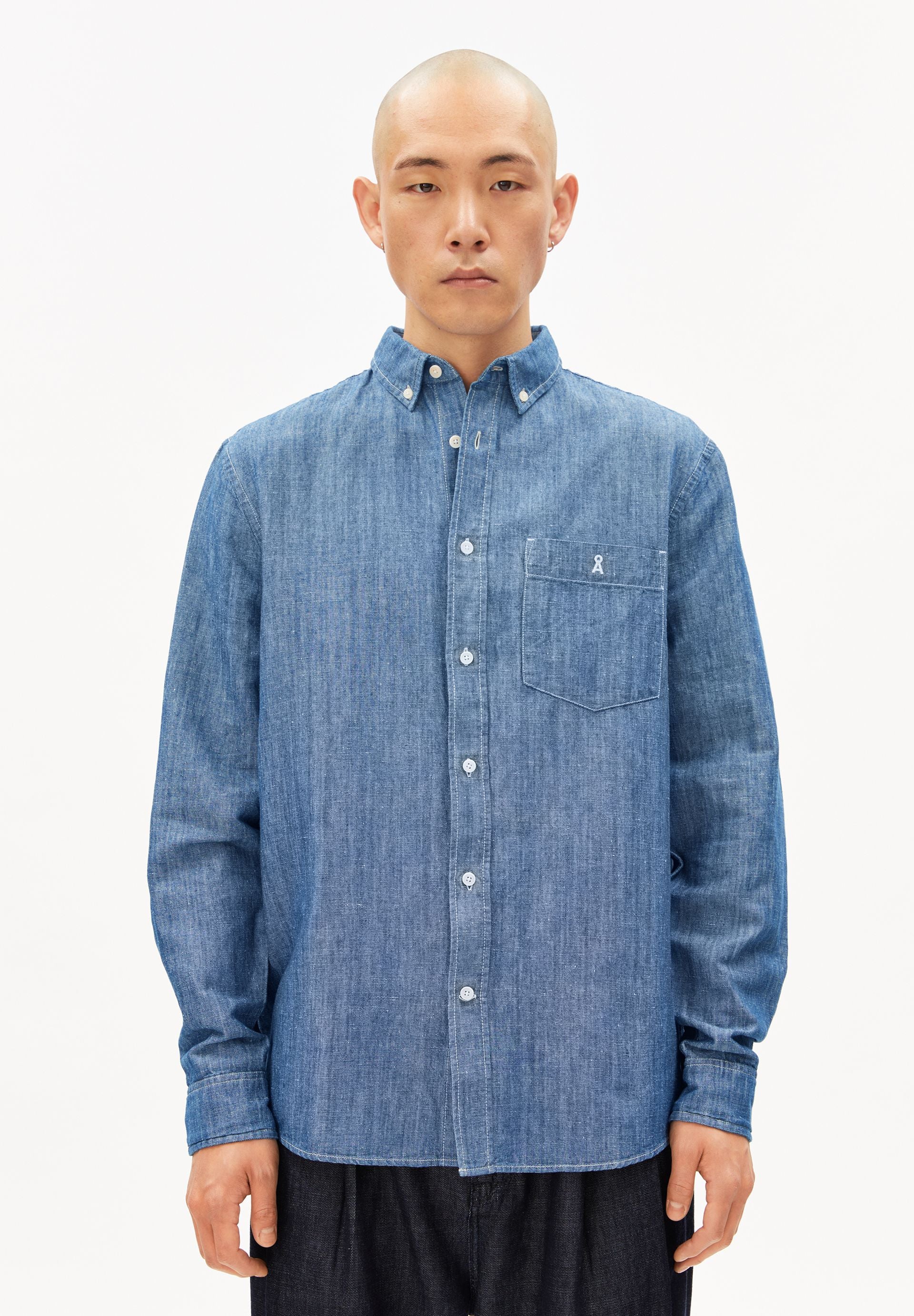 CHAMBRAY-LEINEN LANGARMHEMD
