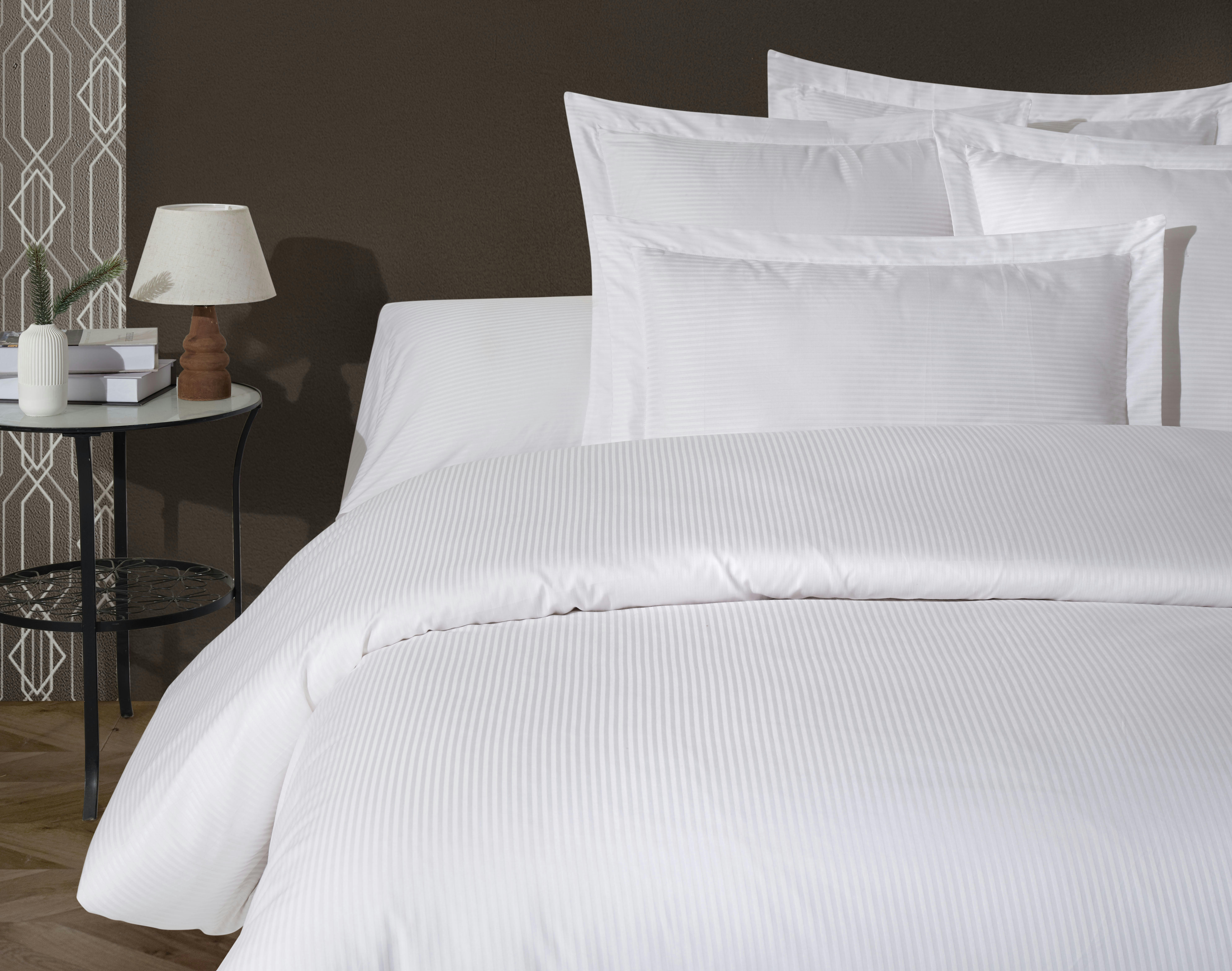 SATIN RAYEE - Parure housse de couette 200x200 cm et 2 taies d'oreiller 63x63 cm