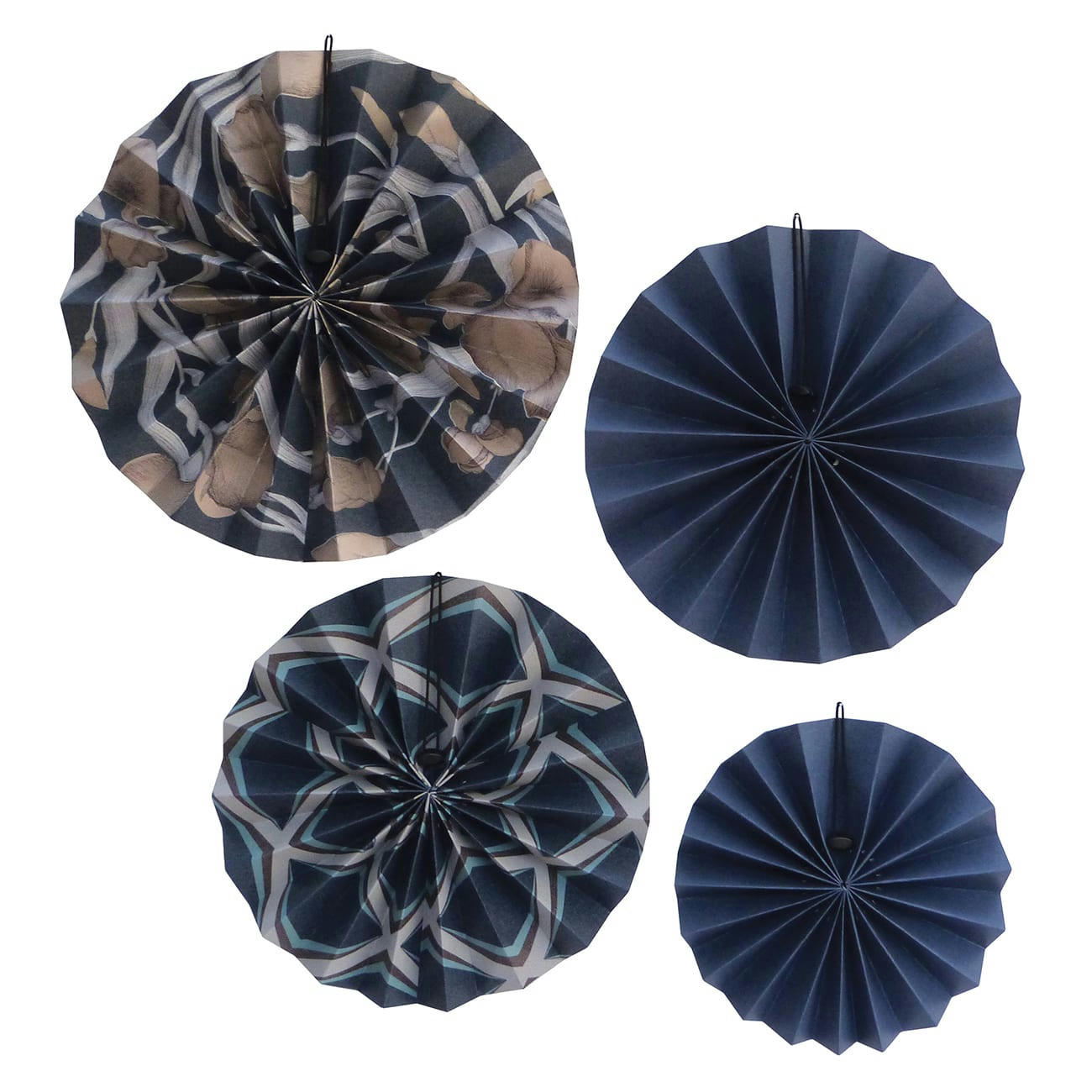 - Décorations murales en chutes de papiers peints 60 / 60 cm