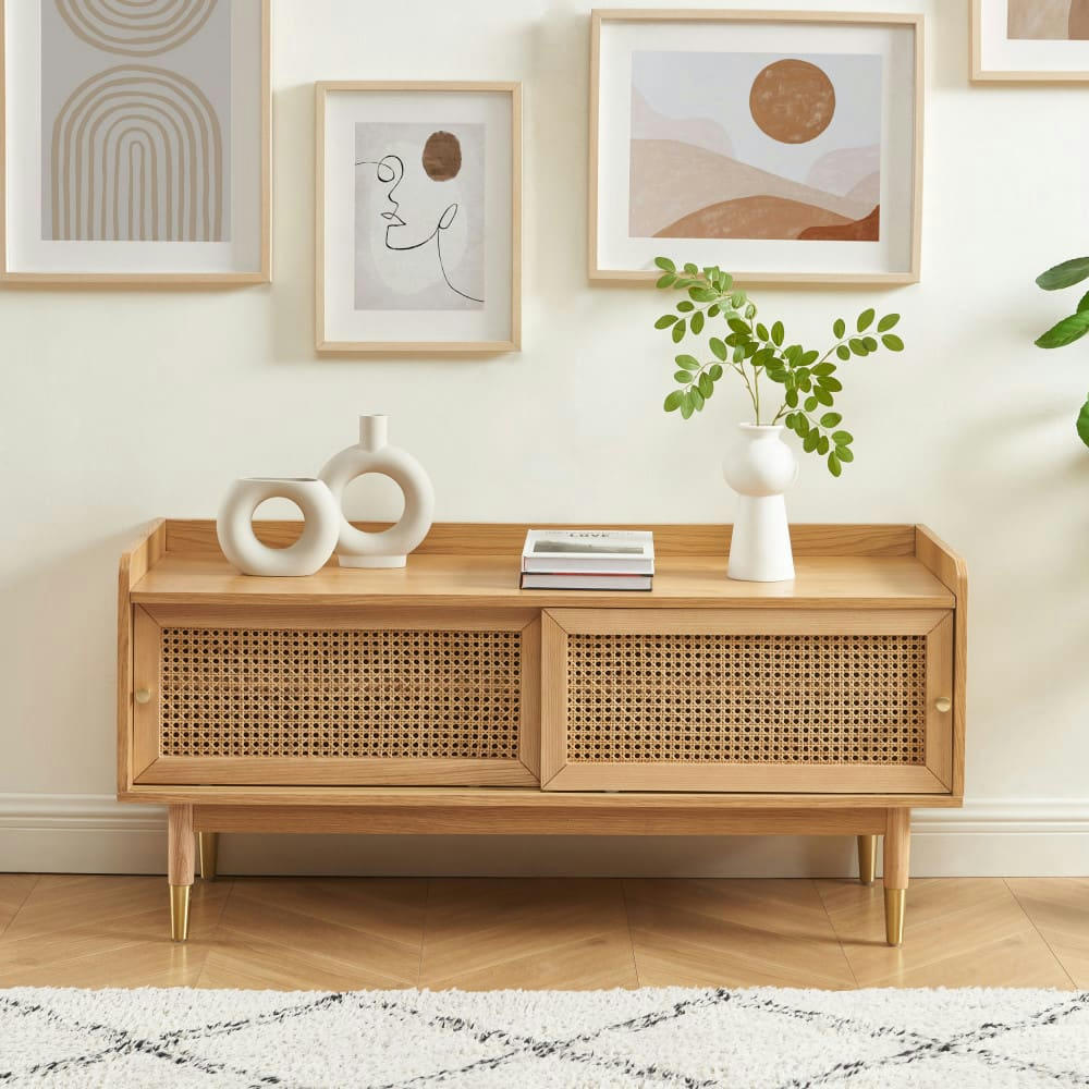 BOMBONG - Meuble TV 2 portes coulissantes en bois et cannage 120cm bois clair