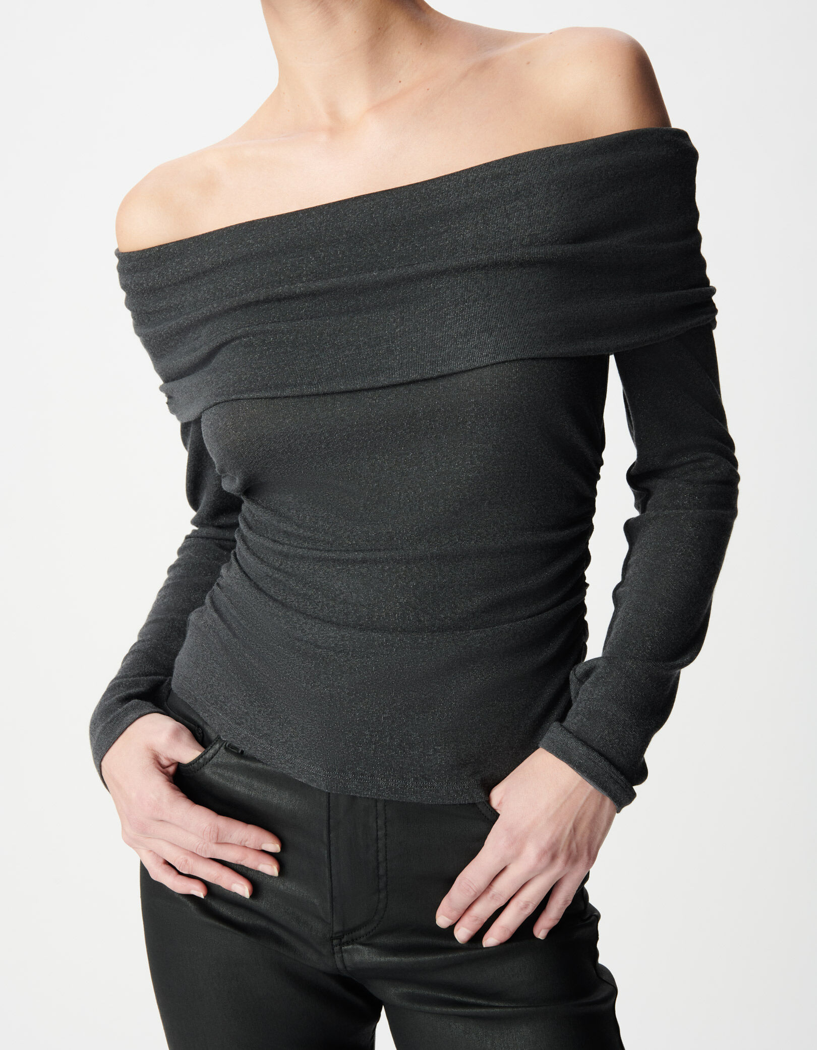 Tee-shirt col bustier gris maille pailletée Femme