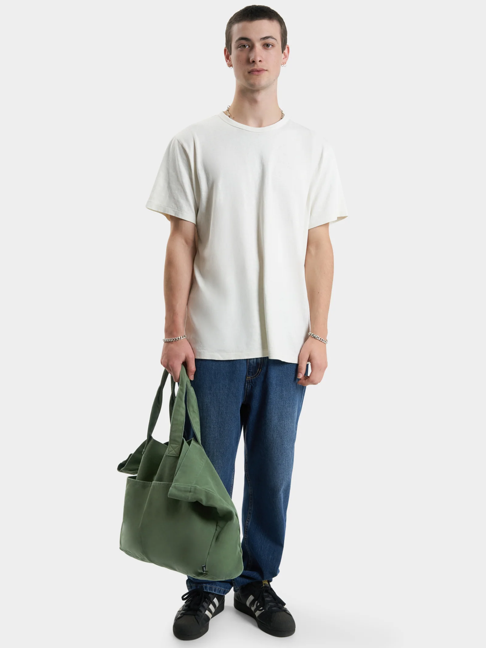 Issued Tote