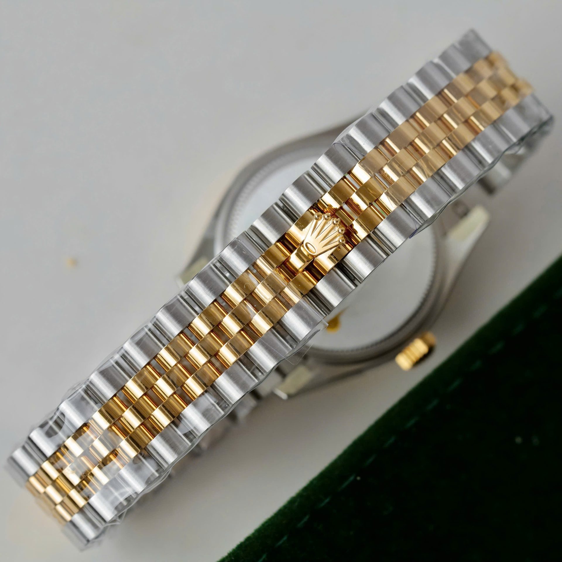 Rolex Datejust SS/YG Plated Green Dial CZ Diamonds 31mm Jub Replica