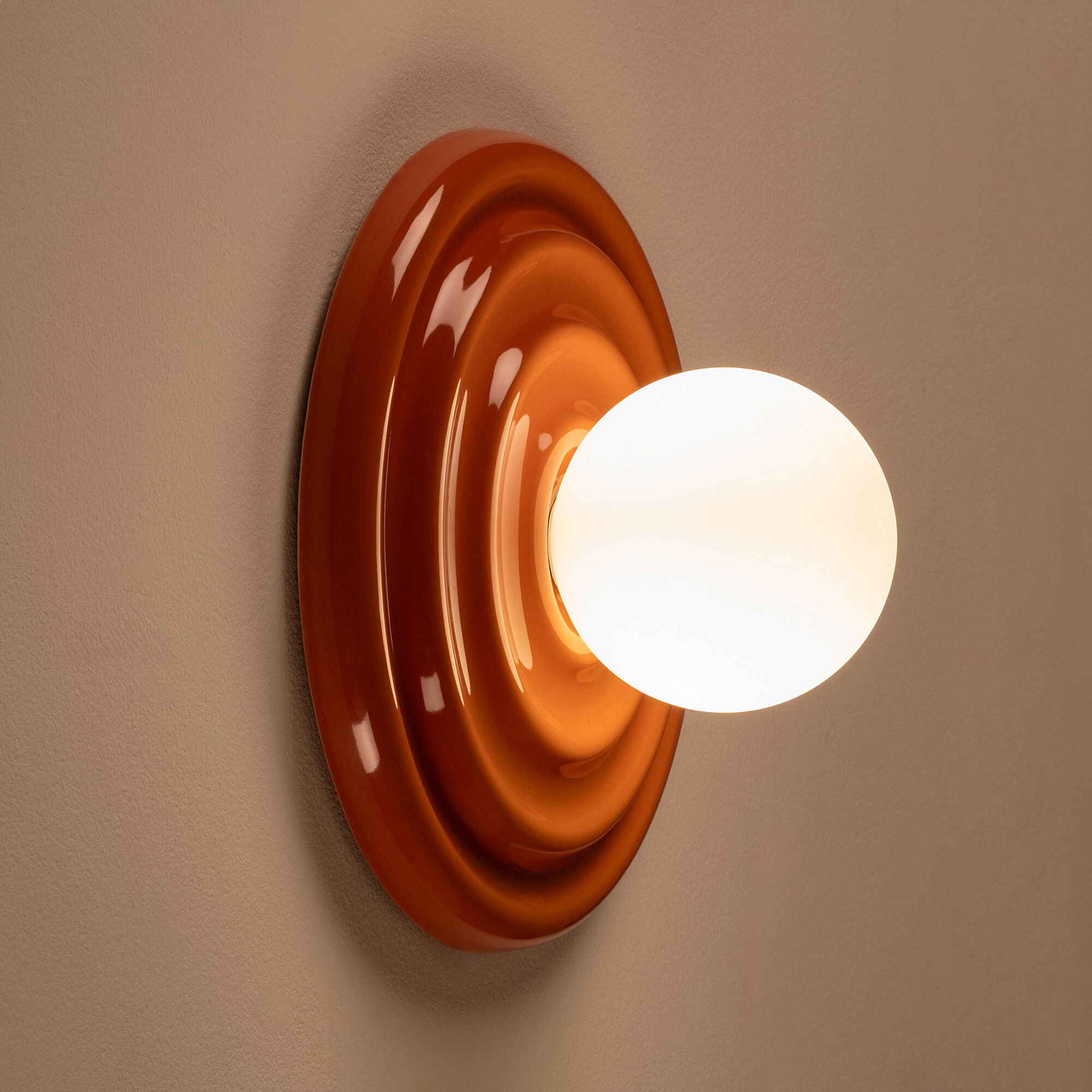 LIPPUS - Applique murale électrifiée en grès - D24cm terracotta