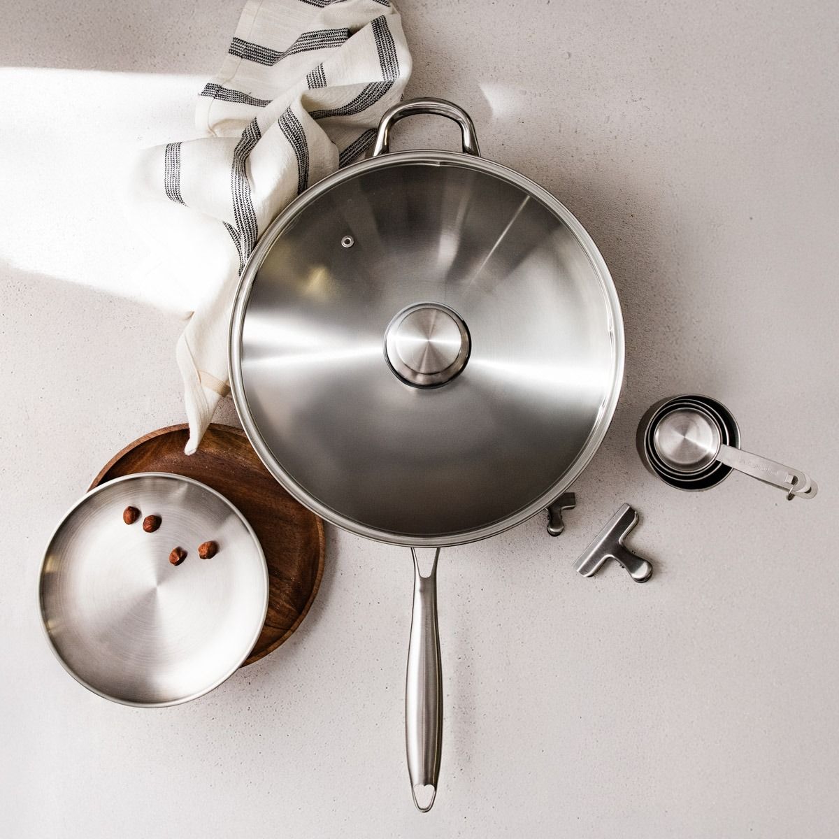 Wok ARDEN ze stali nierdzewnej 34 cm