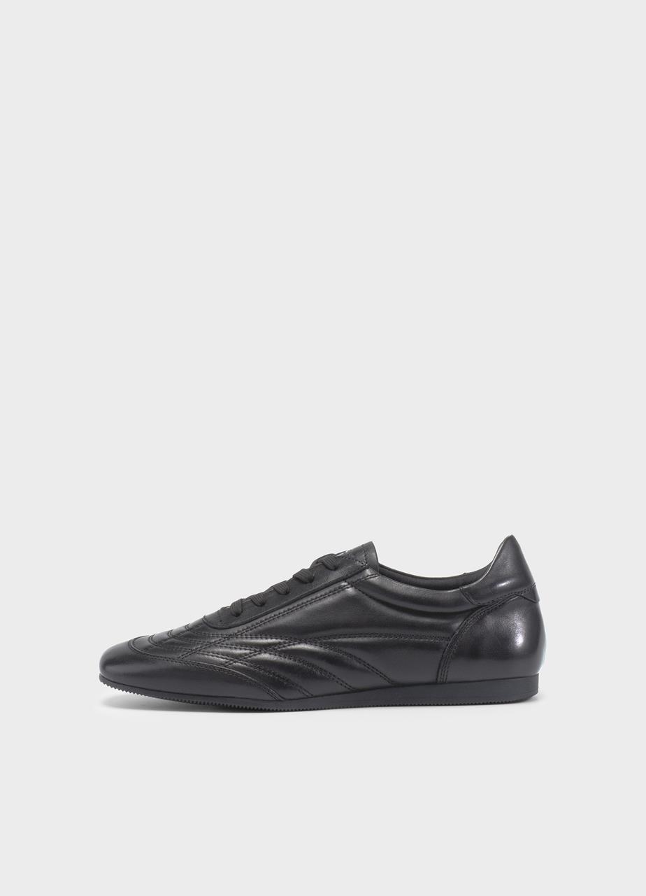 Hillary Sneakers