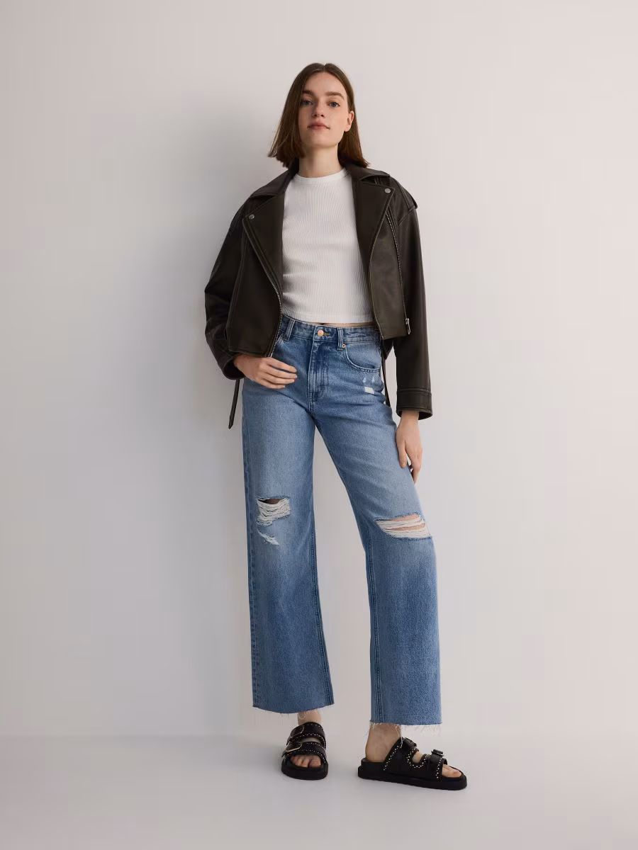 Straight Jeans