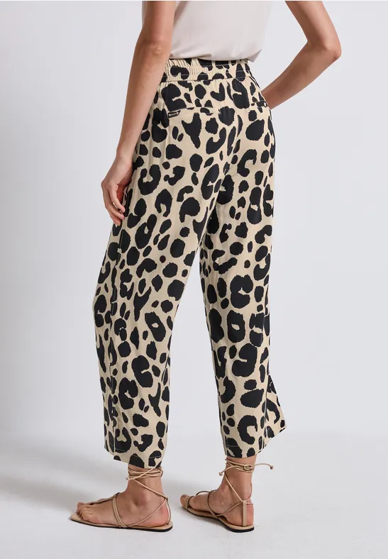 Wide Leg Hose mit Leo-Print