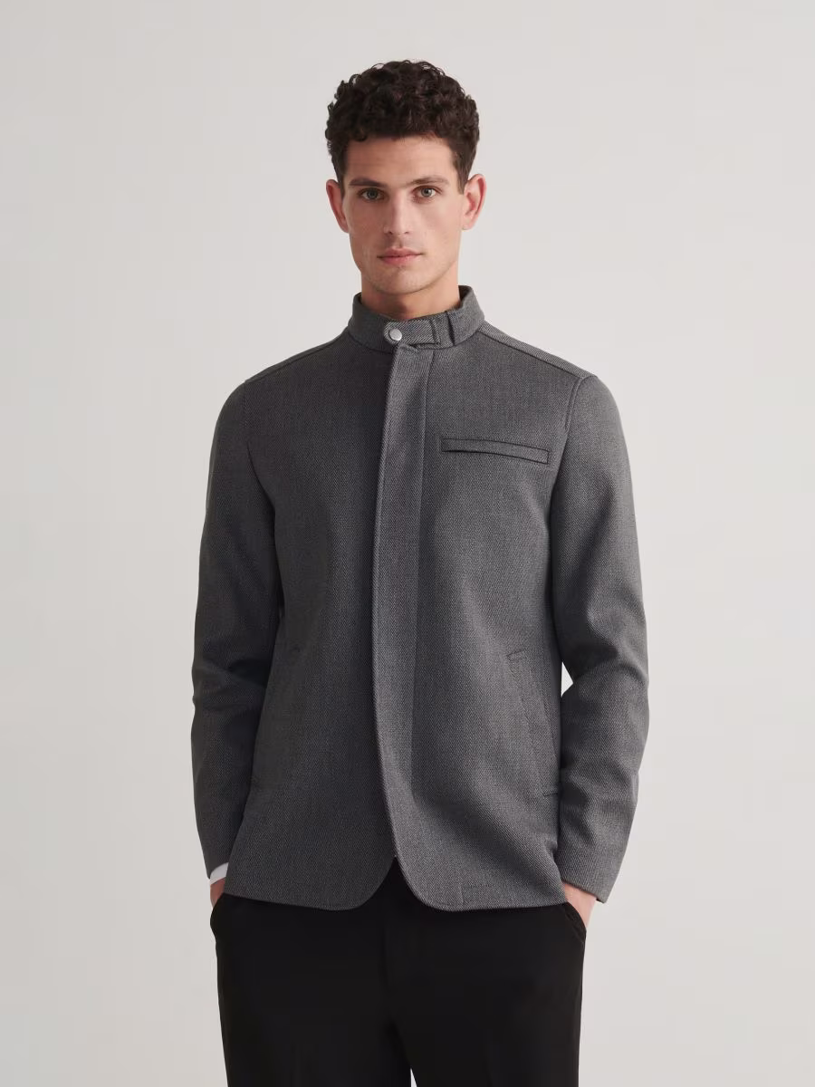 Comfort Fit Blazer