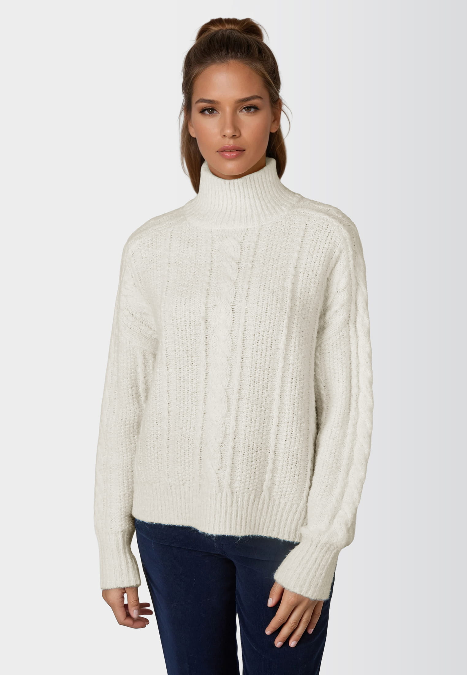 Zopf-Pullover mit Turtleneck