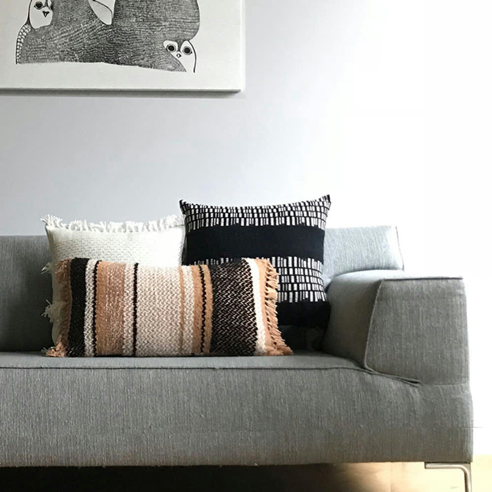 NATIVE - Coussin en coton rayé noir 50x50