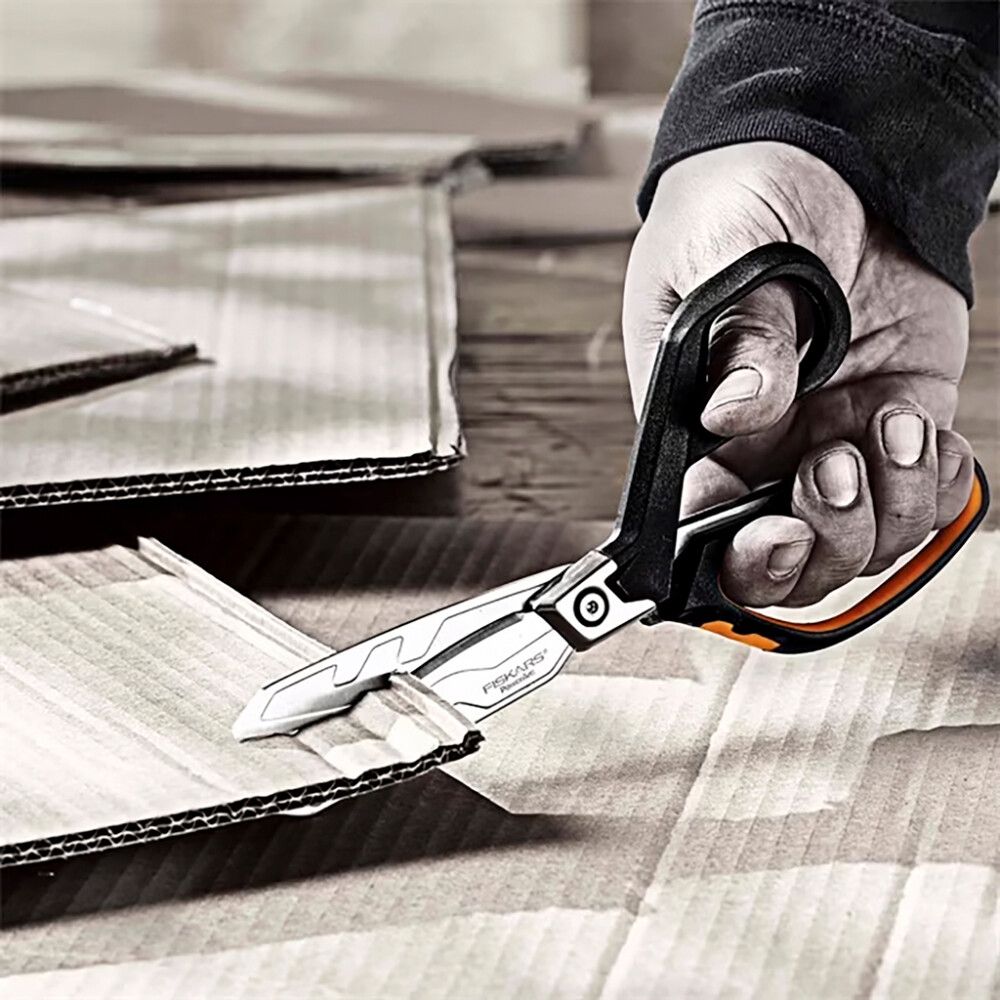 INDUSTRISAKS FISKARS POWERARC 21CM