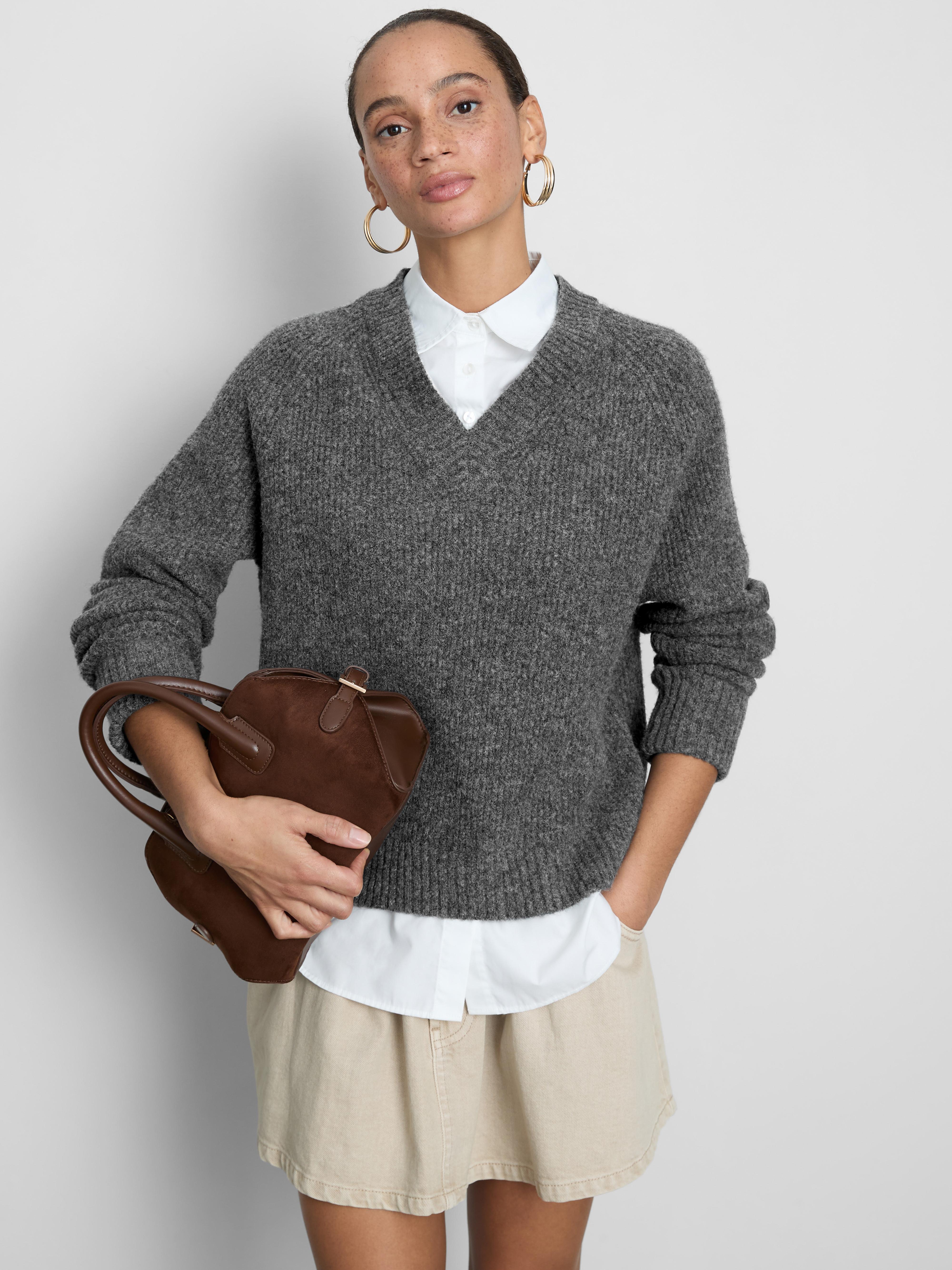 2 in 1 V-Neck Knitted Sweater