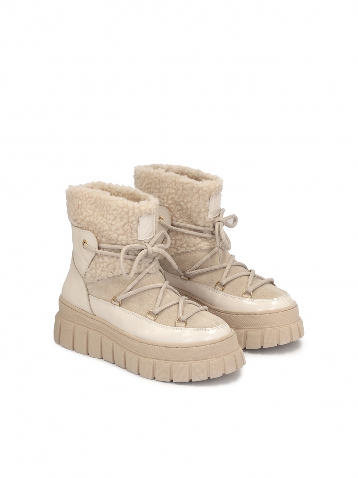 Ladies' beige snow boots with thick soles