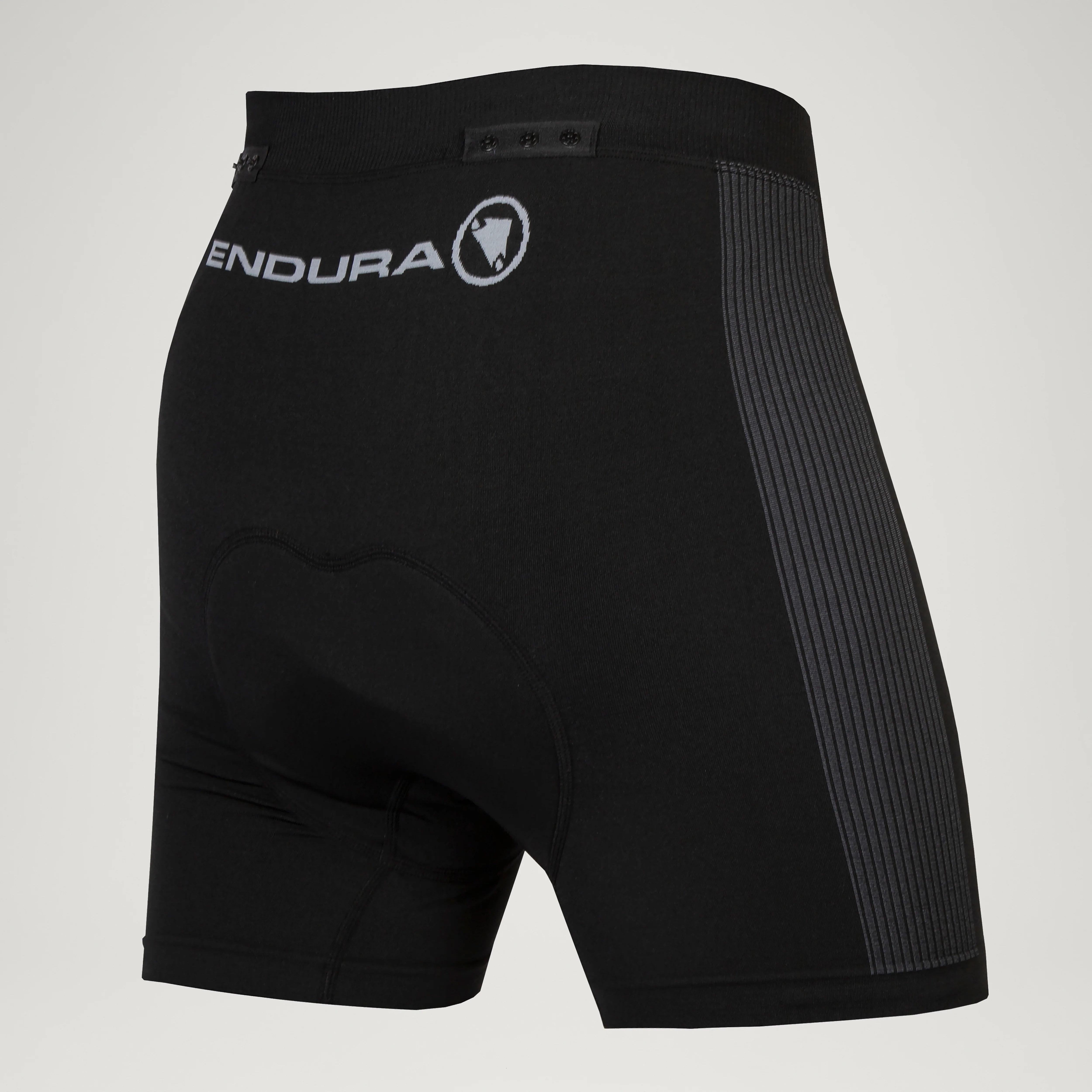 Men's Engineered Clickfast™ Padded Boxers - Black