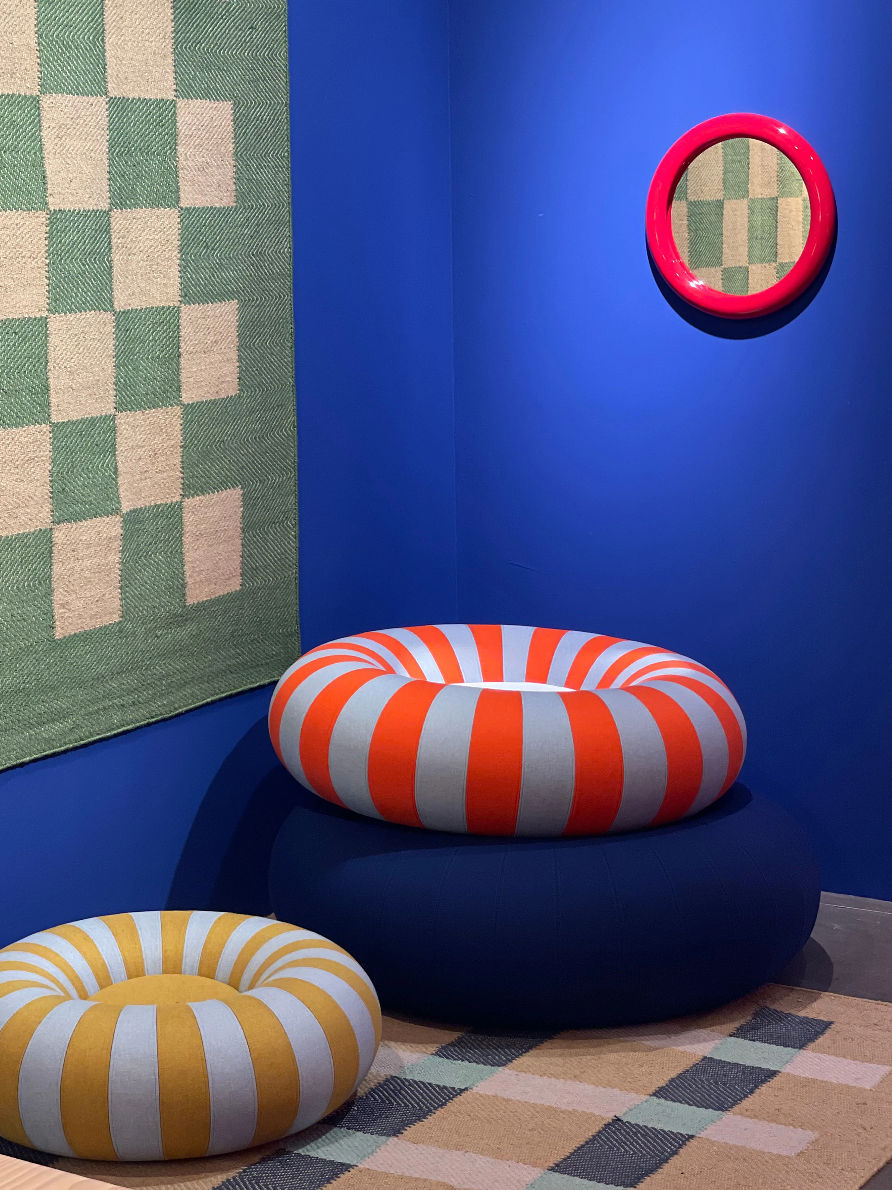 Runder Pouf Float