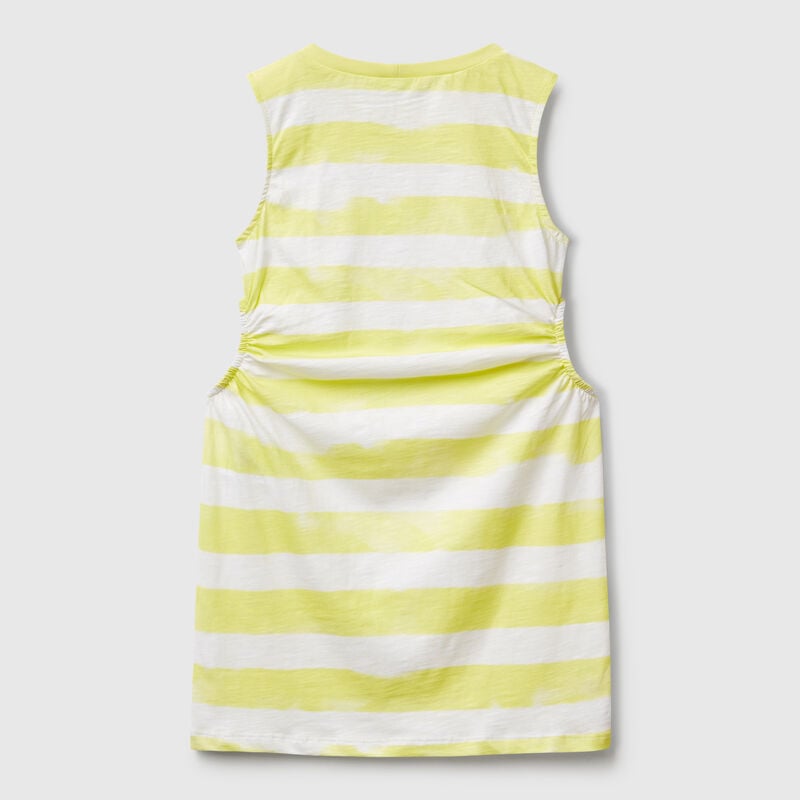 Striped dress with porthole